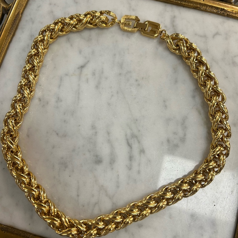 Givenchy Gold Chunky Chain Necklace - Picture 5 of 5